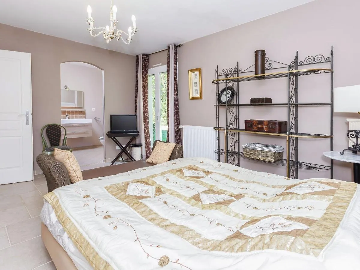Luxury Villa In Cazals With Swimming Pool フランス