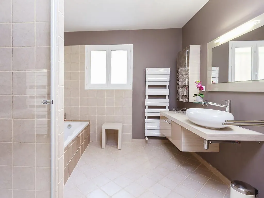 Luxury Villa In Cazals With Swimming Pool