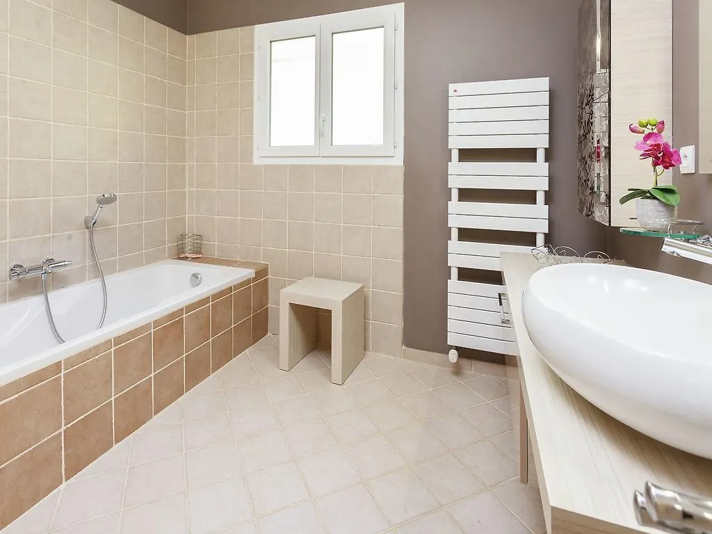 Luxury Villa In Cazals With Swimming Pool